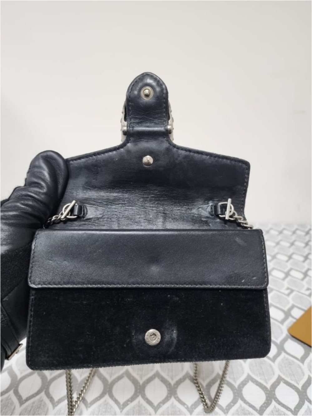 Authentic Gucci Velvet Super Mini Dionysus Crossbody Bag Black - Picture 5 of 12